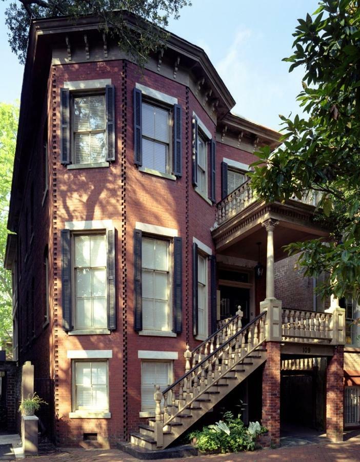 Jones Street - Chippewa Suite Apts Savannah Extérieur photo